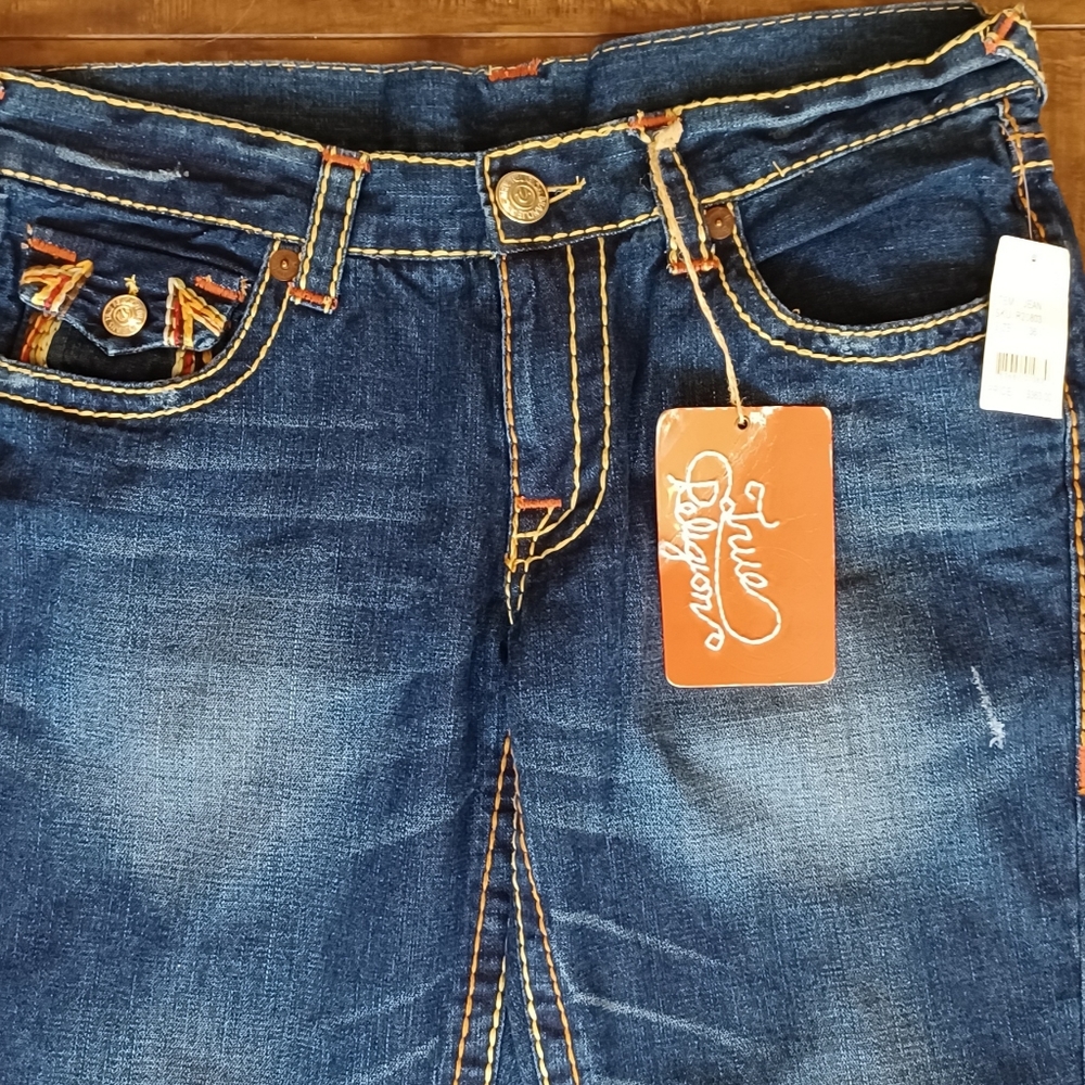 $363 True Religion Billy Super T